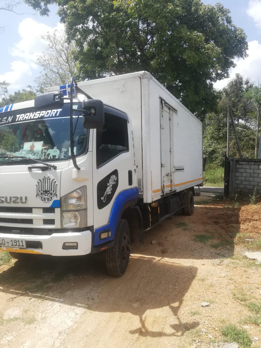 WhatsApp Image 2025-05-26 at 18.45.36_84d68cf2